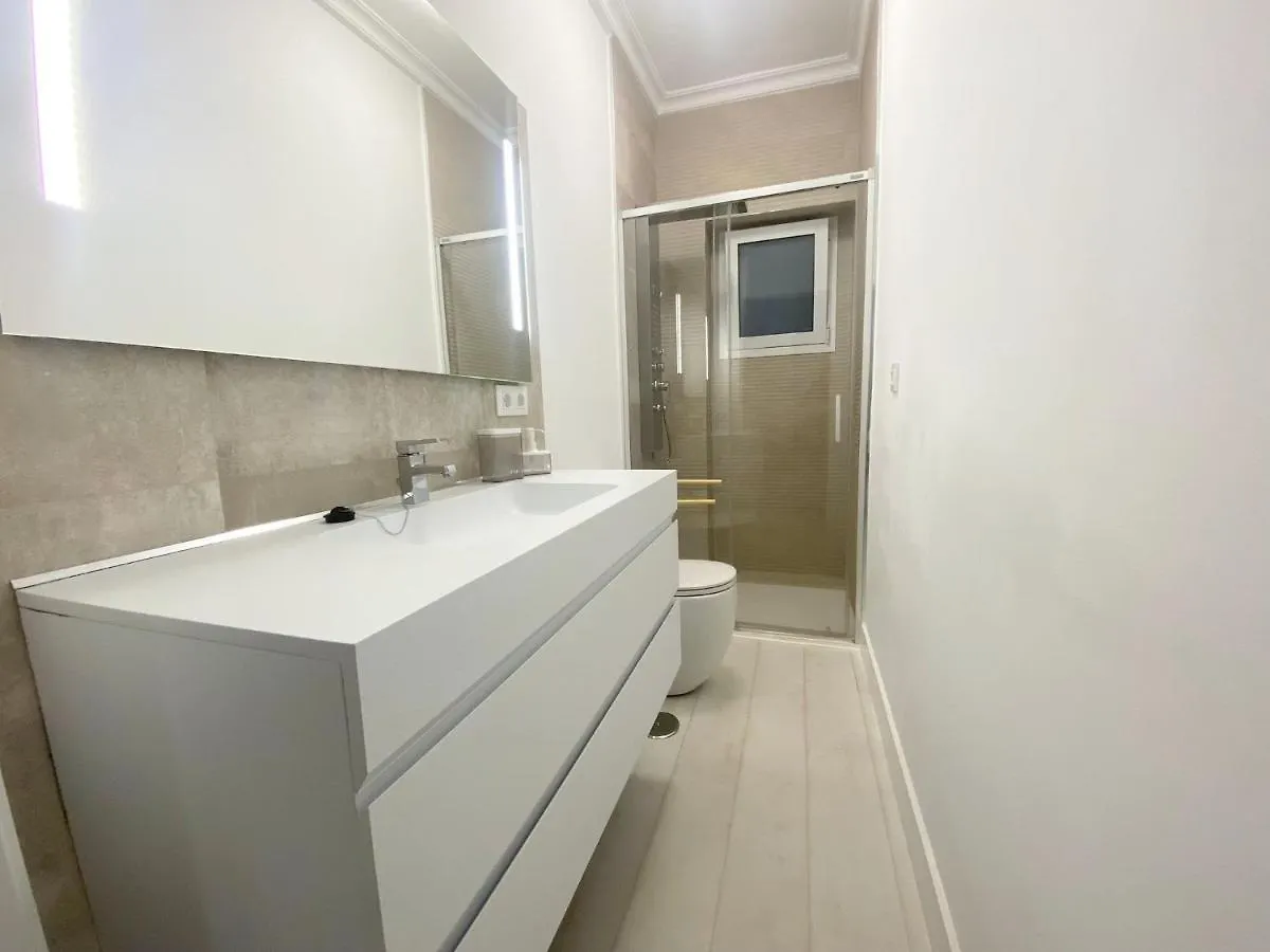 Apartamento Amilcar Frente A La Playa Primera Linea De Playa Cadiz Apartment