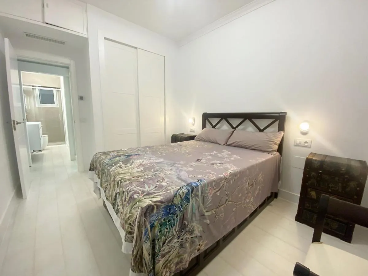 Apartamento Amilcar Frente A La Playa Primera Linea De Playa Cadiz 0*,