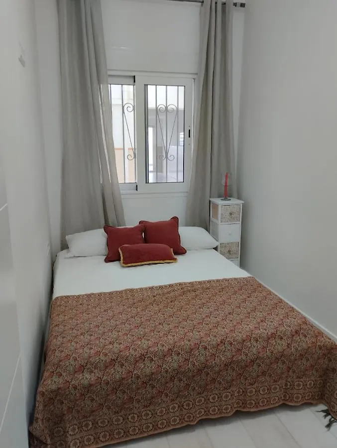 Apartamento Amilcar Frente A La Playa Primera Linea De Playa Cadiz Apartment