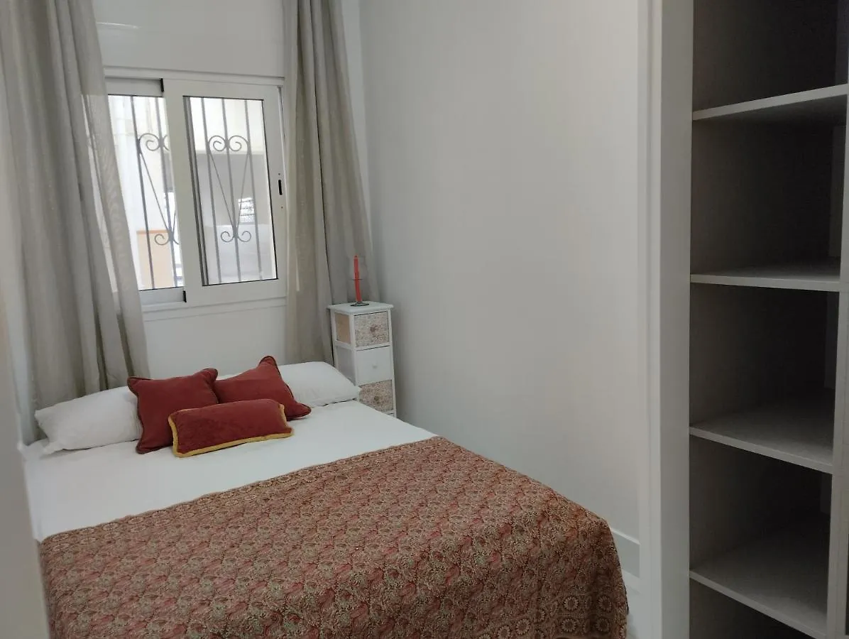 Apartamento Amilcar Frente A La Playa Primera Linea De Playa Cadiz 0*,  Spain
